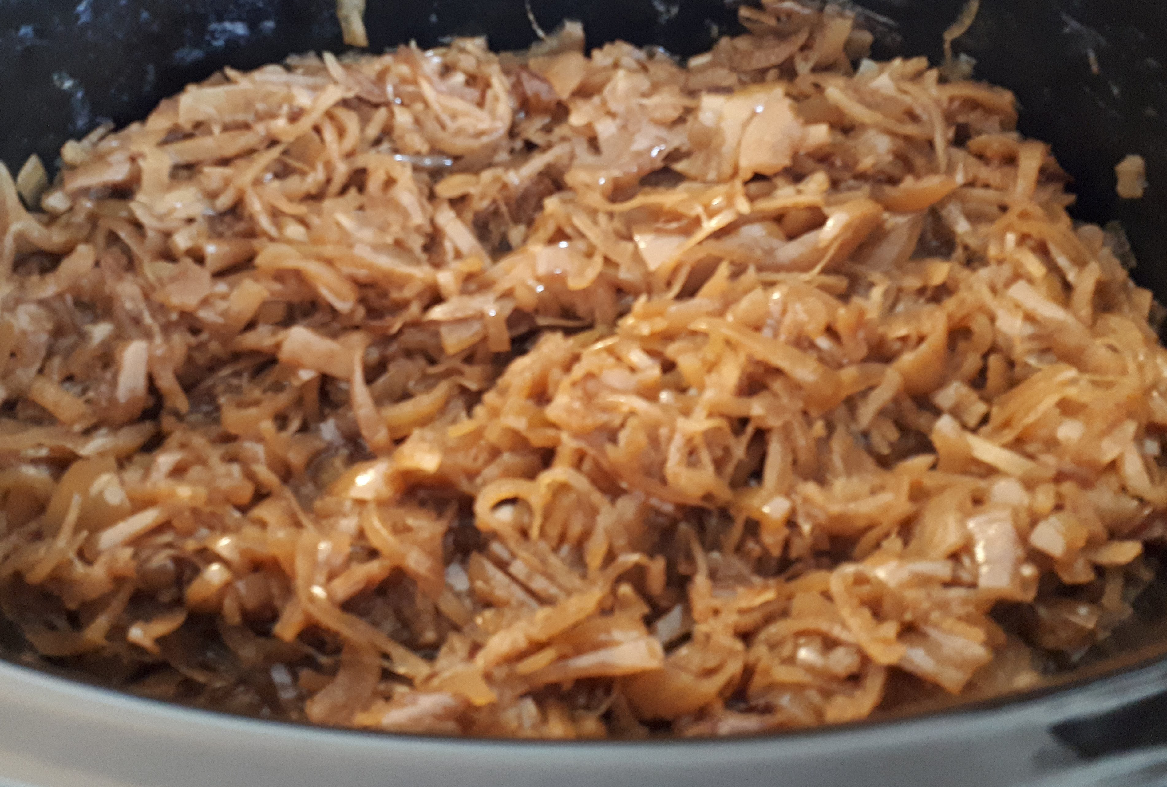 Caramelised Onions in the Slow Cooker