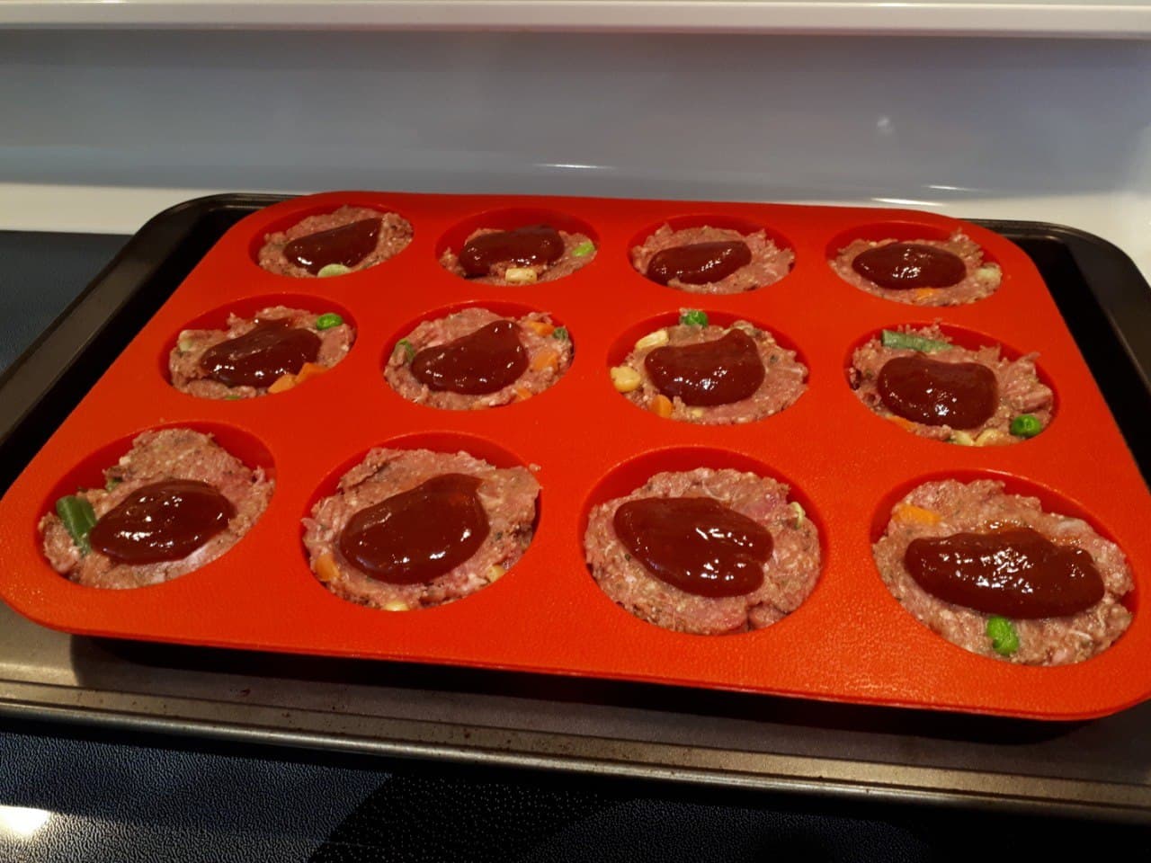 Mini Meatloaf Muffins - before